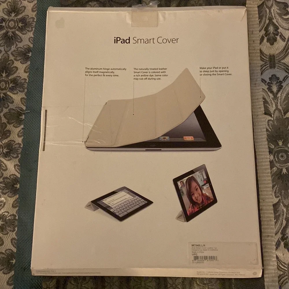New Apple IPad 2 Leather Smart Cover